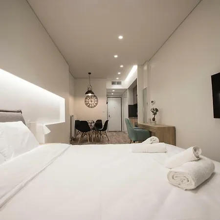 Apartment Ornament Suites, Nilie Hospitality Mgmt