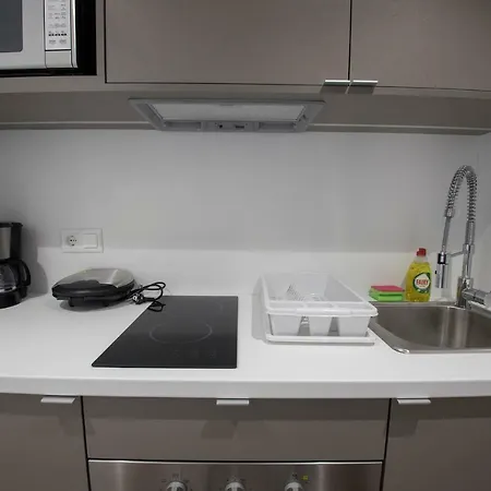 Apartment Ornament Suites, Nilie Hospitality Mgmt