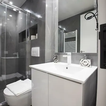 Apartment Ornament Suites, Nilie Hospitality Mgmt *