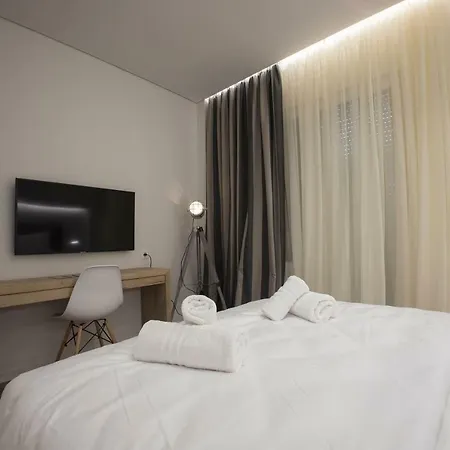 Apartment Ornament Suites, Nilie Hospitality Mgmt
