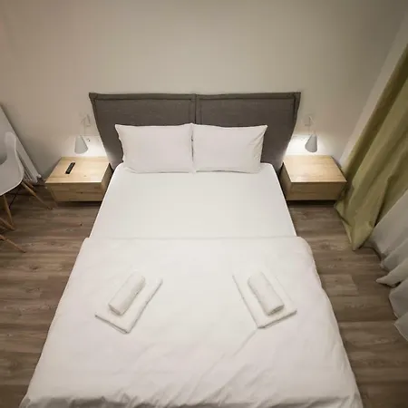 Ornament Suites, Nilie Hospitality Mgmt